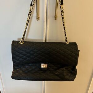 Elegant Black Quilted Shoulder Bag tote